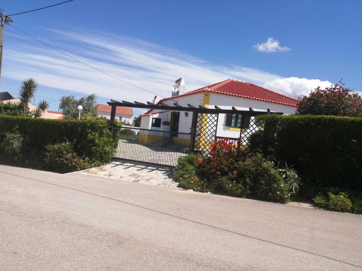 Casas Da Lagoa - 4 Casas De Ferias Independentes Santo Isidoro エクステリア 写真