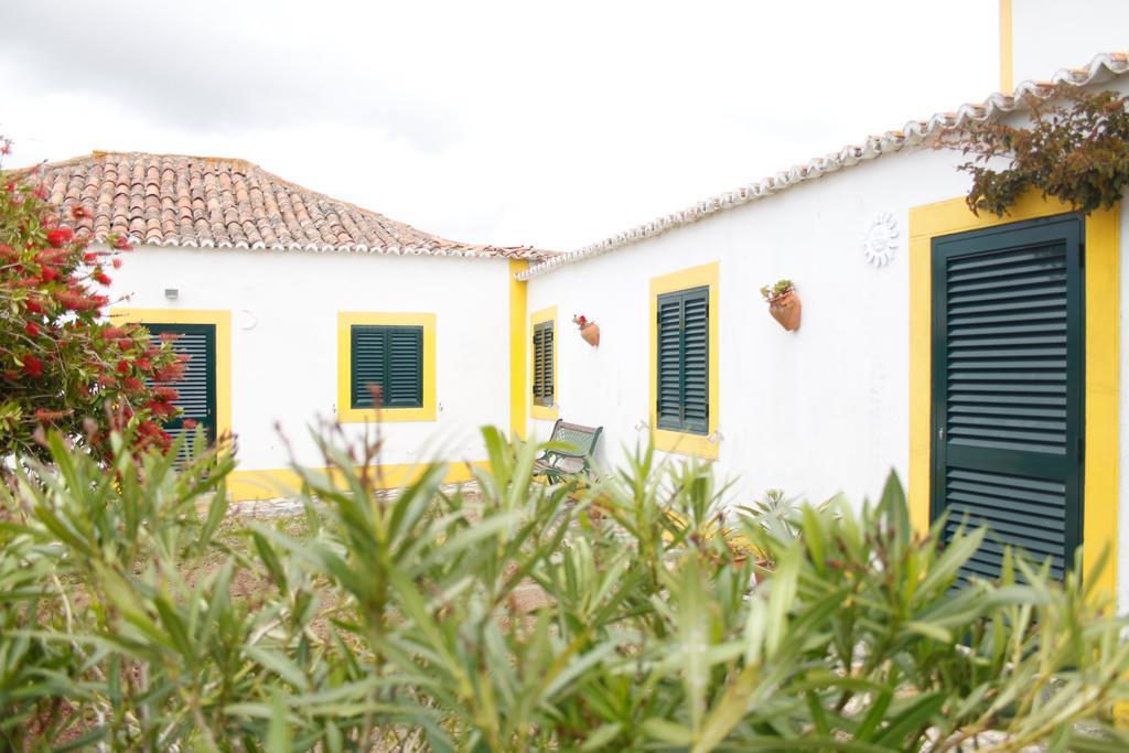 Casas Da Lagoa - 4 Casas De Ferias Independentes Santo Isidoro エクステリア 写真